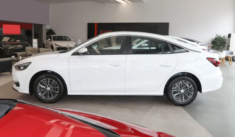 
								MG5 2026 Sporty Compact Sedan full									