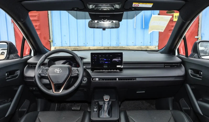 
								Toyota Frontlander Hybrid 2026 Smart Crossover SUV full									
